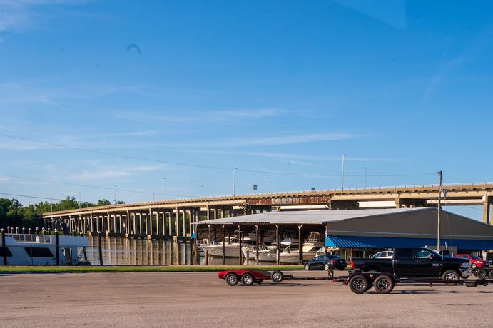 Imagen de los exteriores del Hotel Riverside Inn and Suites, Hopewell. Foto 15