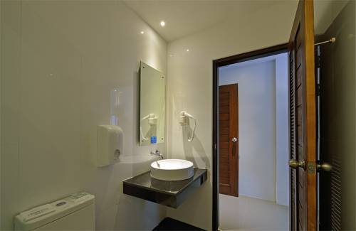 Imagen de la habitación del Hotel Riverside, Krabi. Foto 4