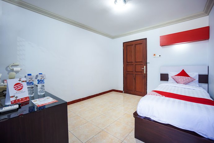 Imagen de la habitación del Hotel Riverside, Manado. Foto 4