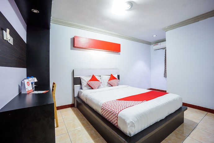 Imagen general del Hotel Riverside, Manado. Foto 1