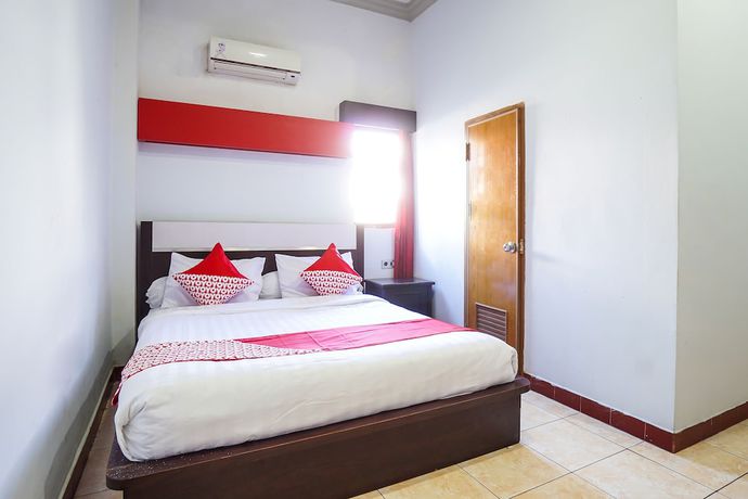 Imagen de la habitación del Hotel Riverside, Manado. Foto 10