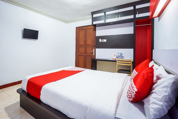 Imagen de la habitación del Hotel Riverside, Manado. Foto 16