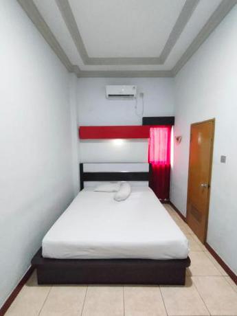 Imagen general del Hotel Riverside Manado. Foto 16
