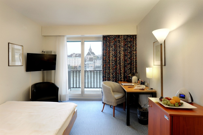 Imagen de la habitación del Hotel Riverside Merian. Foto 3