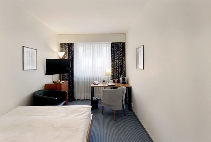 Imagen de la habitación del Hotel Riverside Merian. Foto 7