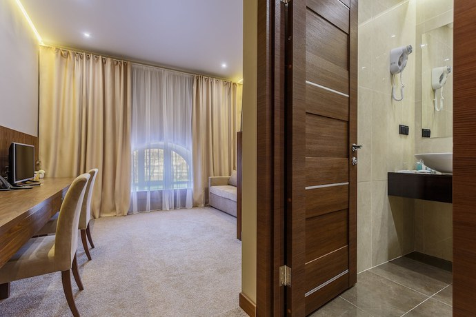 Imagen de la habitación del Hotel Riverside, Mosc&uacute;. Foto 9