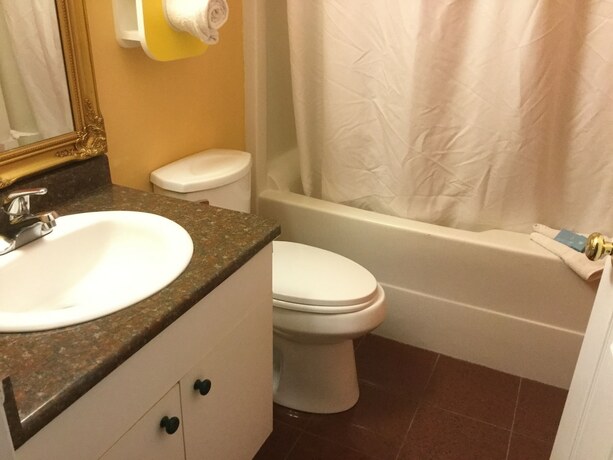 Imagen general del Hotel Riverside Motel, Cache Creek. Foto 2