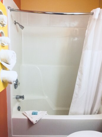 Imagen general del Hotel Riverside Motel, Cache Creek. Foto 12