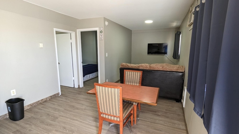 Imagen de la habitación del Hotel Riverside Motel, Medicine Hat. Foto 12