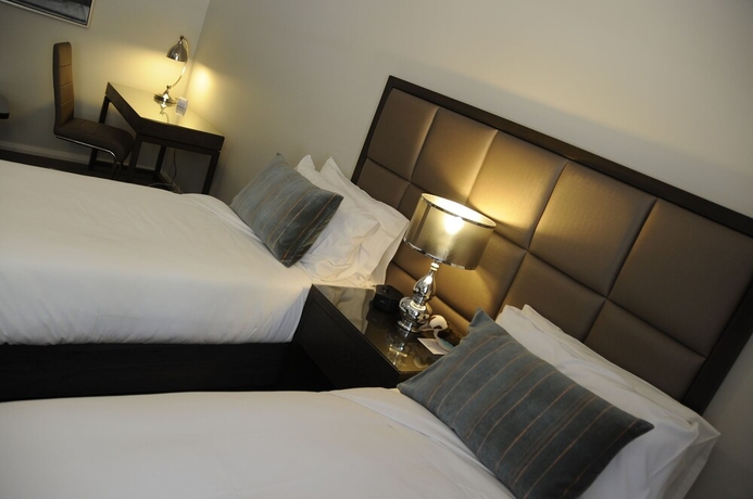 Imagen de la habitación del Hotel Riverside Oaks Golf Resort. Foto 14