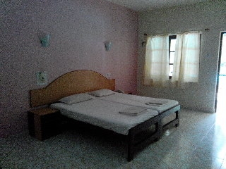 Imagen de la habitación del Hotel Riverside Regency Resort. Foto 14