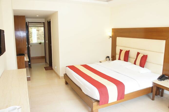 Imagen de la habitación del Hotel Riverside Resort. Foto 20