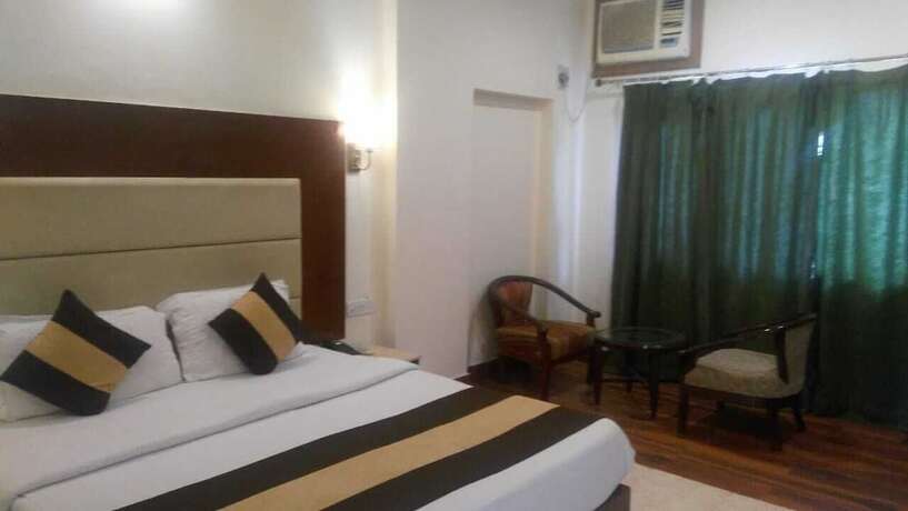 Imagen general del Hotel Riverside Resort, Pauri. Foto 11