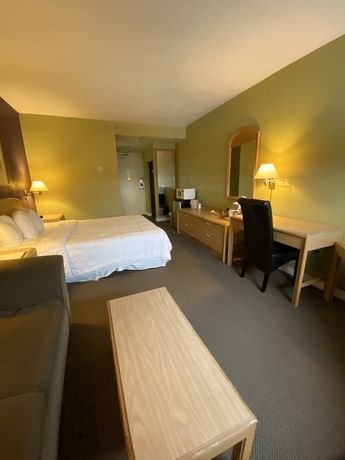 Imagen de la habitación del Hotel Riverside Resort and Conference Centre. Foto 3