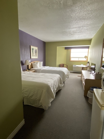 Imagen de la habitación del Hotel Riverside Resort and Conference Centre. Foto 10
