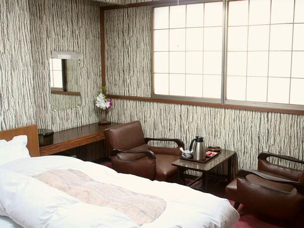 Imagen general del Hotel Riverside Shoei. Foto 6