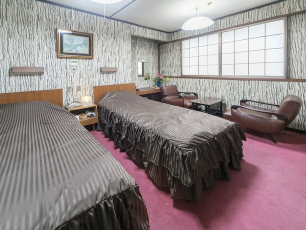 Imagen de la habitación del Hotel Riverside Shoei. Foto 16