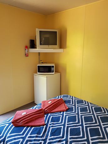 Imagen de la habitación del Hotel Riverside Tourist Park. Foto 3