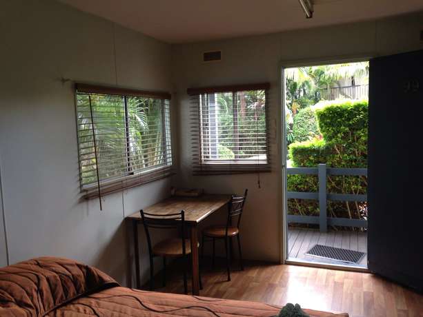 Imagen de la habitación del Hotel Riverside Tourist Park. Foto 9
