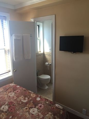 Imagen de la habitación del Hotel Riverside Tower Hotel. Foto 15