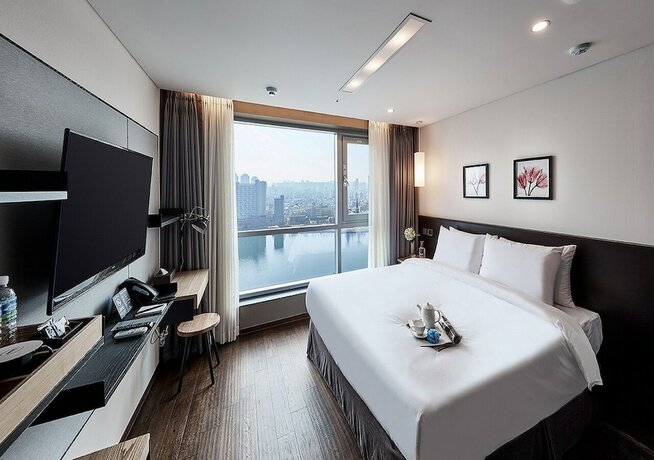 Imagen de la habitación del Hotel Riverside, Ulsan. Foto 24
