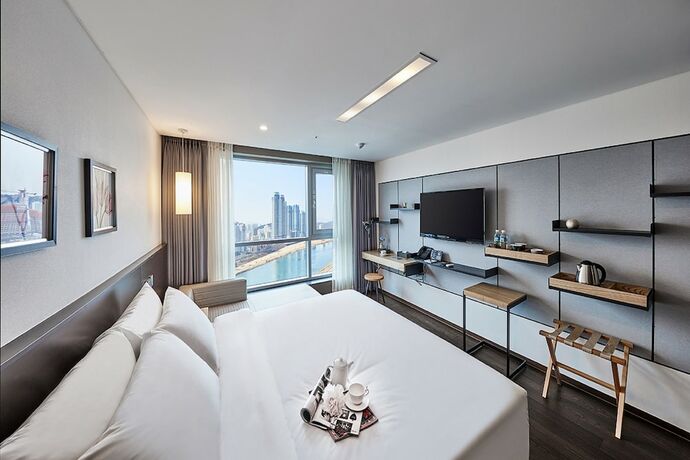 Imagen de la habitación del Hotel Riverside, Ulsan. Foto 33