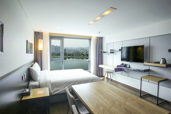 Imagen de la habitación del Hotel Riverside, Ulsan. Foto 34