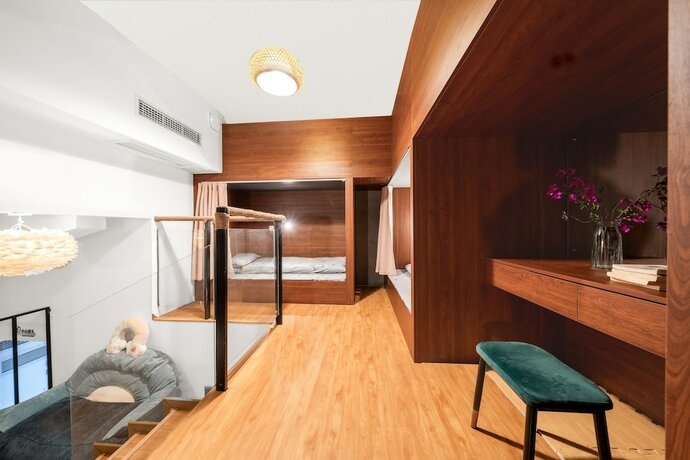 Imagen de la habitación del Hotel Riverside Youth Hostel. Foto 13