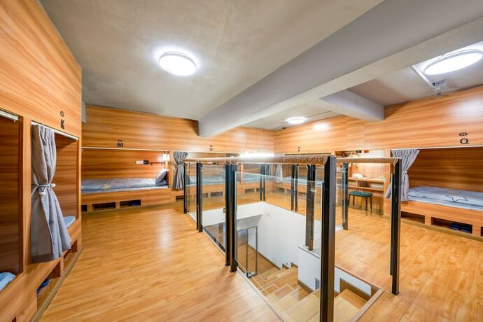 Imagen de la habitación del Hotel Riverside Youth Hostel. Foto 17