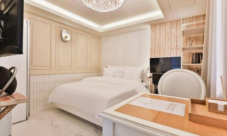 Imagen de la habitación del Hotel Riverside in February Gyeongsangbuk-do. Foto 20