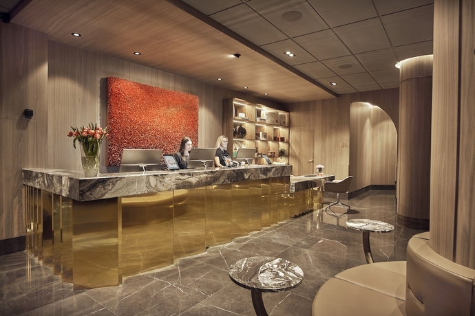 Imagen de los interiores del Hotel Riverton. Foto 15