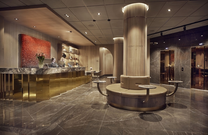 Imagen de los interiores del Hotel Riverton. Foto 16