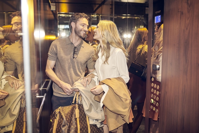 Imagen de los interiores del Hotel Riverton. Foto 18