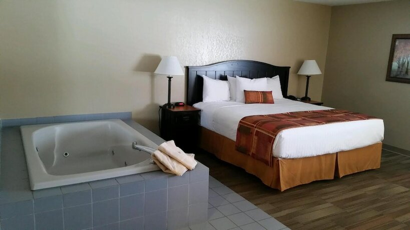 Imagen de la habitación del Hotel Rivertown Inn. Foto 20