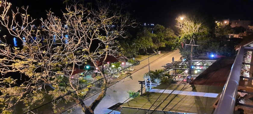 Imagen de los interiores del Hotel Riverview Home. Foto 18