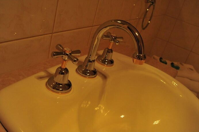 Imagen de la habitación del Hotel Riverview Resort. Foto 23