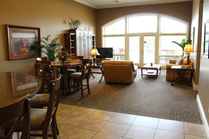 Imagen de la habitación del Hotel Riverwalk Place Resort and Spa. Foto 14