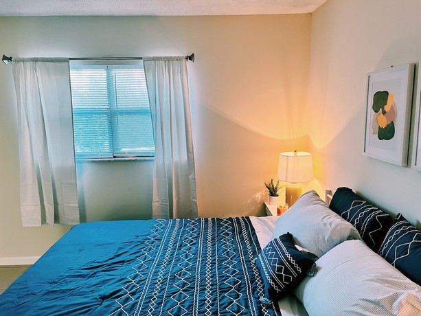 Imagen de la habitación del Hotel Riverwatch. Foto 4