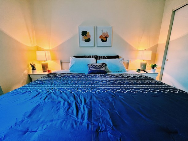 Imagen de la habitación del Hotel Riverwatch. Foto 14