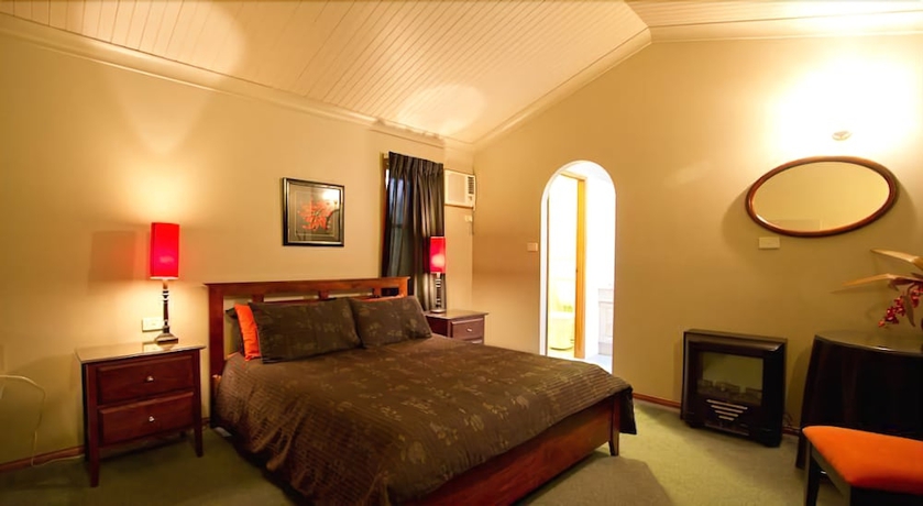 Imagen de la habitación del Hotel Riverwood Downs Mountain Valley Resort. Foto 8