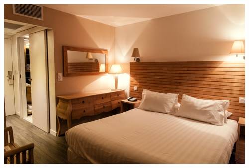 Imagen de la habitación del Hotel Rives D'or. Foto 2