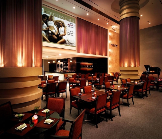 Imagen del bar/restaurante del Hotel Riviera - Adults Only. Foto 3