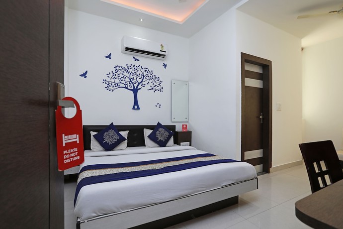 Imagen de la habitación del Hotel Riviera, Agra. Foto 5