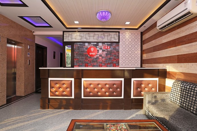 Imagen de los interiores del Hotel Riviera, Agra. Foto 19