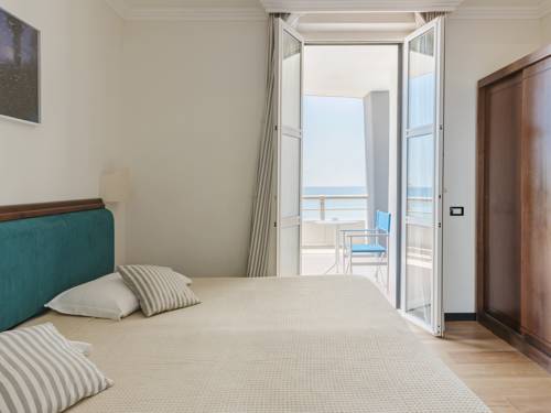 Imagen de la habitación del Hotel Riviera, Anzio. Foto 3