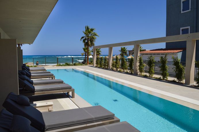 Imagen de los exteriores del Hotel Riviera Beach, Hersonissos. Foto 13