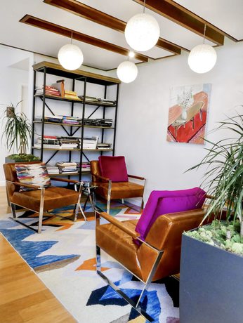 Imagen de los interiores del Hotel Riviera Beach House. Foto 17