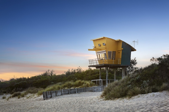 Imagen de los exteriores del Hotel Riviera Beach Resort, Lakes Entrance. Foto 11