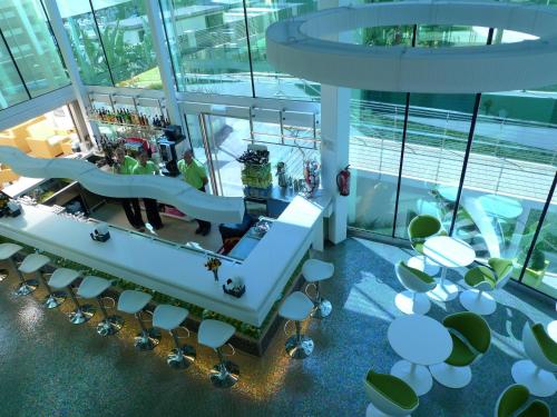 Imagen de los interiores del Hotel Riviera Beachotel - Adults Recommended. Foto 16