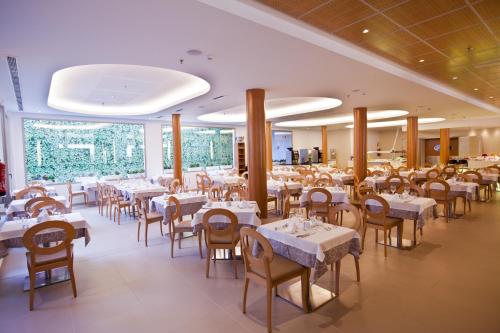 Imagen de los interiores del Hotel Riviera Beachotel - Adults Recommended. Foto 17